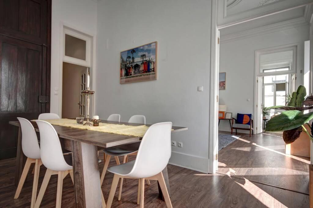 Unique Sao Bento Apartment Ideal For A Group Lissabon Buitenkant foto