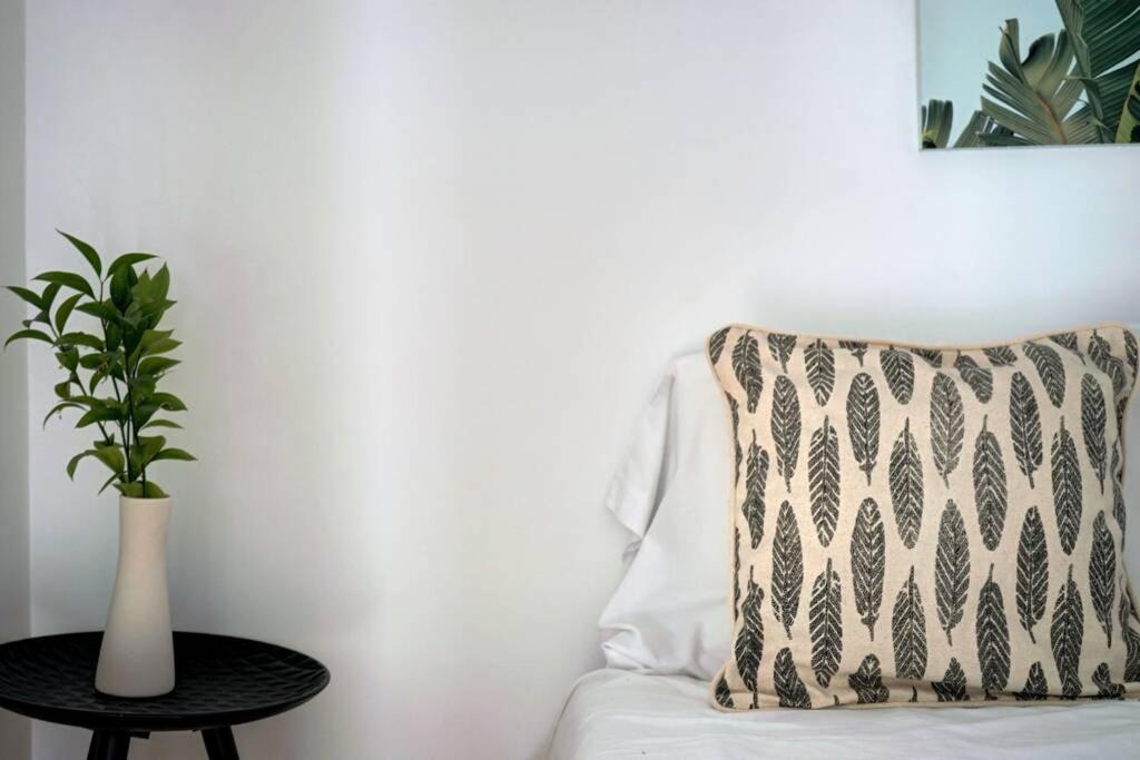 Unique Sao Bento Apartment Ideal For A Group Lissabon Buitenkant foto