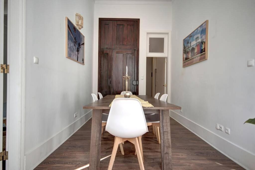 Unique Sao Bento Apartment Ideal For A Group Lissabon Buitenkant foto