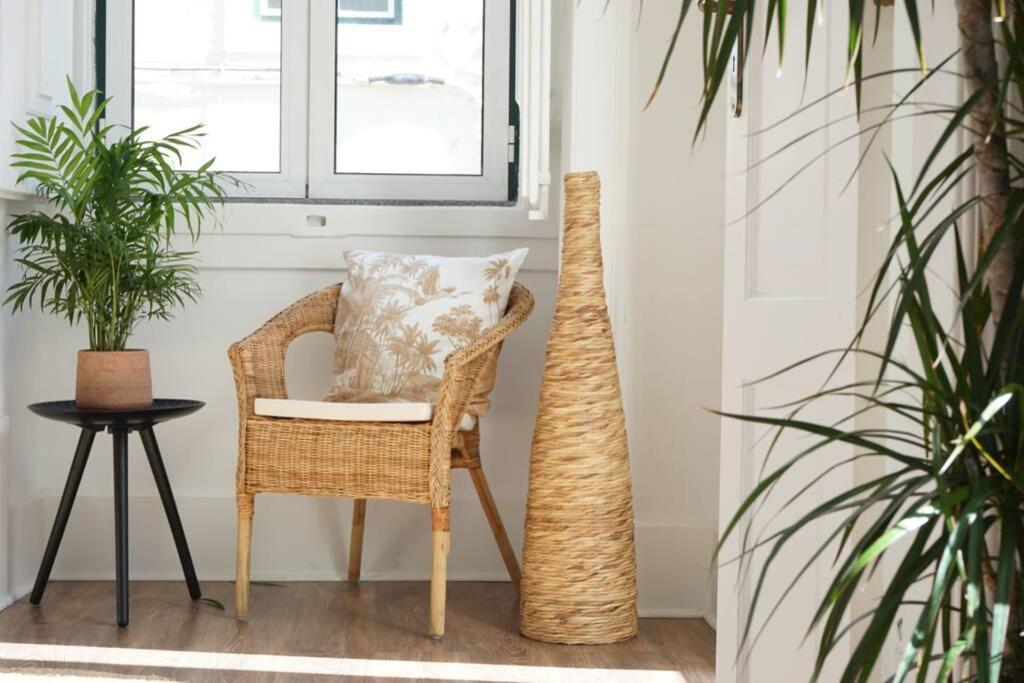 Unique Sao Bento Apartment Ideal For A Group Lissabon Buitenkant foto