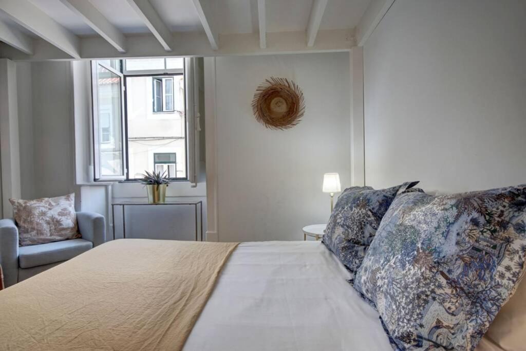 Unique Sao Bento Apartment Ideal For A Group Lissabon Buitenkant foto